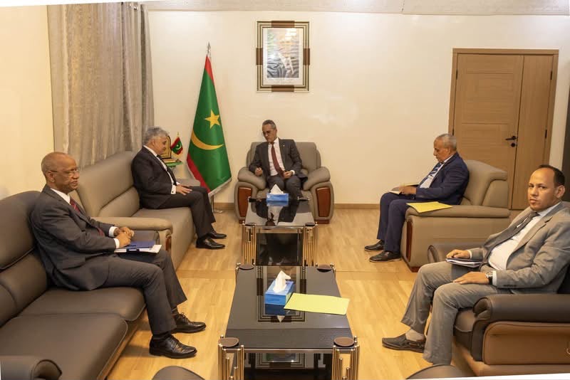 موريتانيا تفتح مع إسبانيا ومصر ملفات الاقتصاد والطاقة والصيد والموانئ