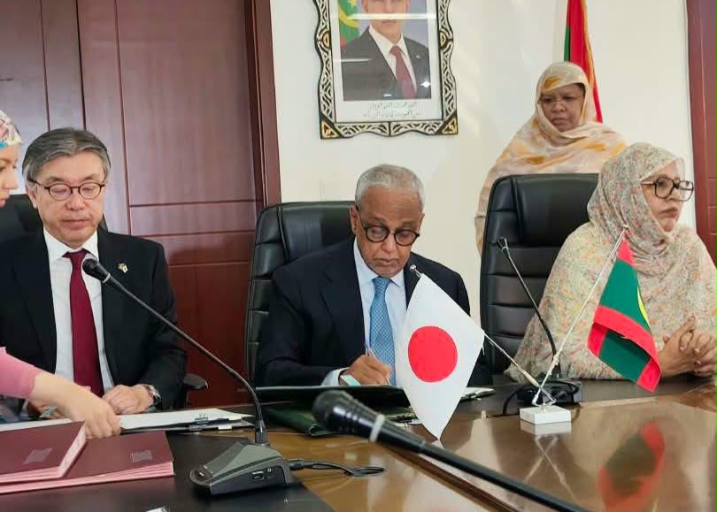 موريتانيا واليابان توقّعان اتفاقيتي تمويل بـ203 ملايين أوقية جديدة